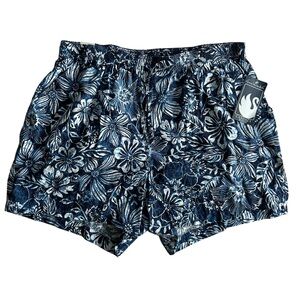 GLORIA VANDERBILT CASUALS NWT! Women’s Plus Shorts Blue/White Tropical Floral 1X